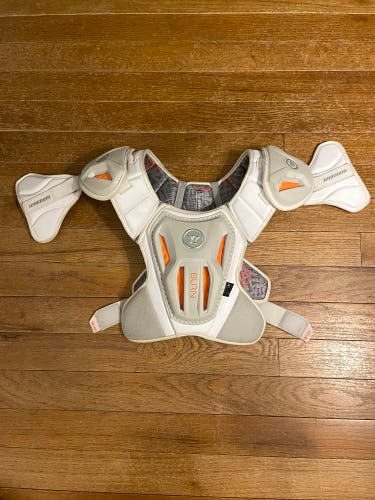 Used Medium Warrior Burn Shoulder Pads