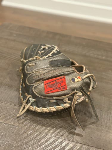 34" Heart of the hide Catcher's Glove