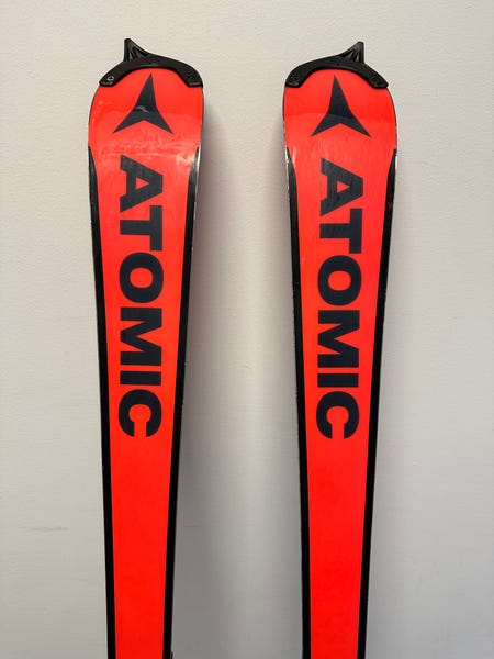 Used 2023 Atomic 165 cm FIS Slalom Skis With Bindings Max
