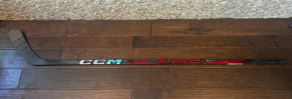 CCM RH Jetspeed FT7 Pro Hockey Stick