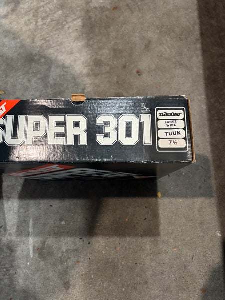Daoust Super 301 skates