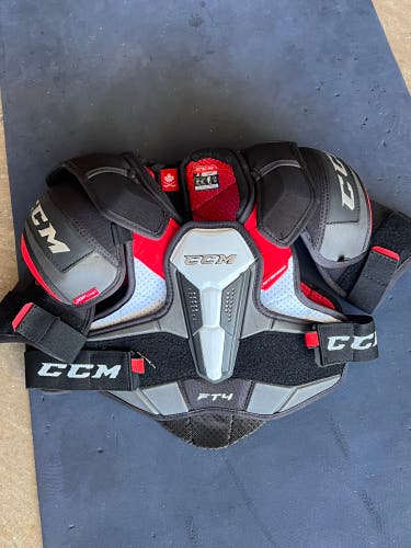 New Large CCM Ft4 Shoulder Pads
