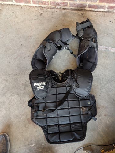 Used Cooper Reactor Medium Goalie Chest Protector