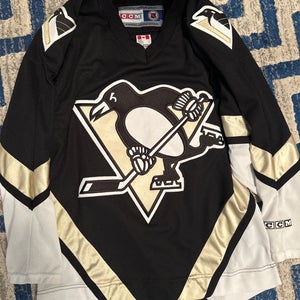 CCM Vintage Pittsburgh Penguins Jersey