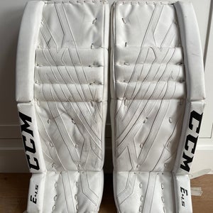 Slightly Used  CCM Extreme Flex E4.5 Goalie Leg Pads