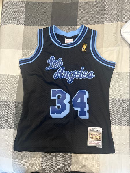 1996-97 Shaq Lakers Jersey SidelineSwap Buy and Sell on