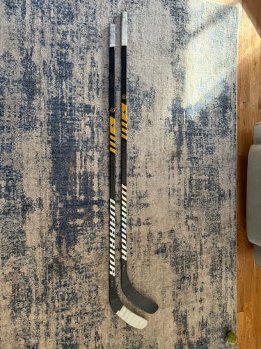 Warrior Novium Pro Hockey Sticks - Senior - RH - 85 Flex