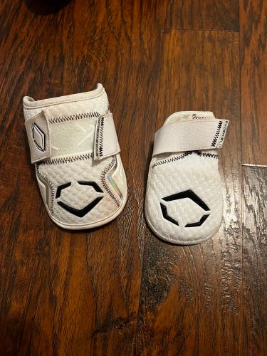 White Used Senior EvoShield Wrist Guards Elbow Guard