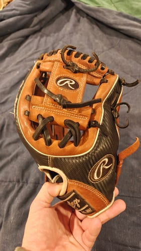 New 2022 Infield Right Hand Throw Rawlings Gamer Baseball Glove 11.5"