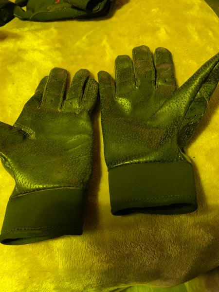 Used Nike Alpha Gloves