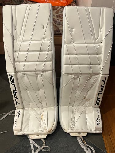 True Catalyst PX3 Leg Pads