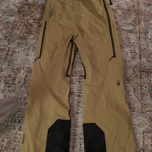 Trew Men's Ski Pants, Never Worn