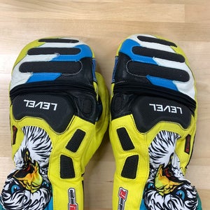 Barely Used Level Mitts