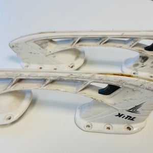 Used Bauer 246 mm Tuuk Lightspeed Edge Holders
