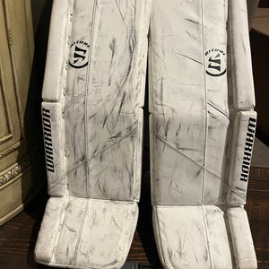 Used 28+ 1” by Warrior Ritual G5 Goalie Leg Pads