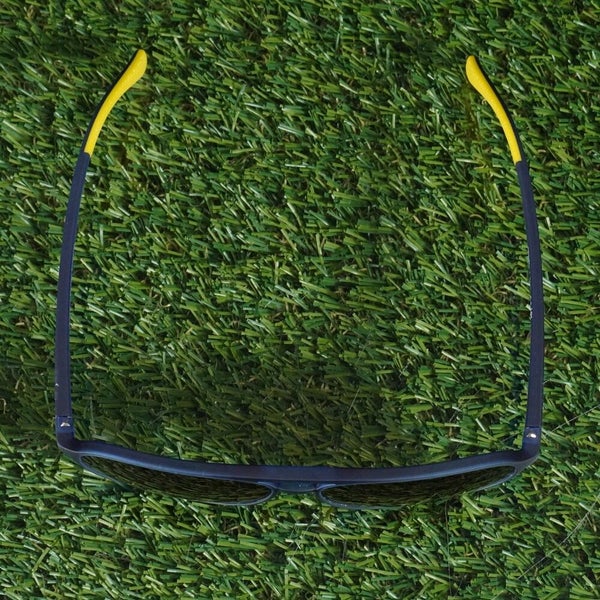 GOODR FREQUENT SKYMALL SHOPPERS SUNGLASSES NAVY BLUE YELLOW W/ BROWN LENS ~ VGC