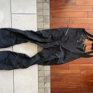 Black Used Women's Small Patagonia Pow Slayer Ski Bibs - Like New!