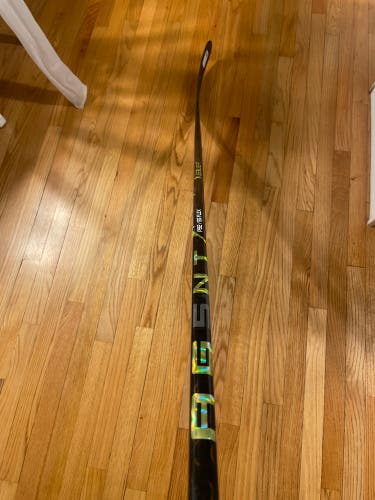 New Junior Bauer Left Hand P92 Ag5nt Hockey Stick