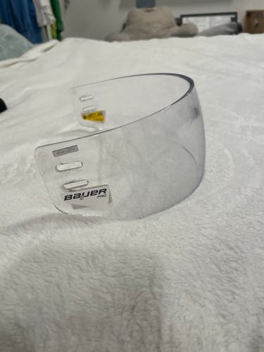Used Medium Bauer Pro Visor