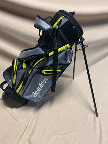 Used Junior Unisex Tour Edge Bag