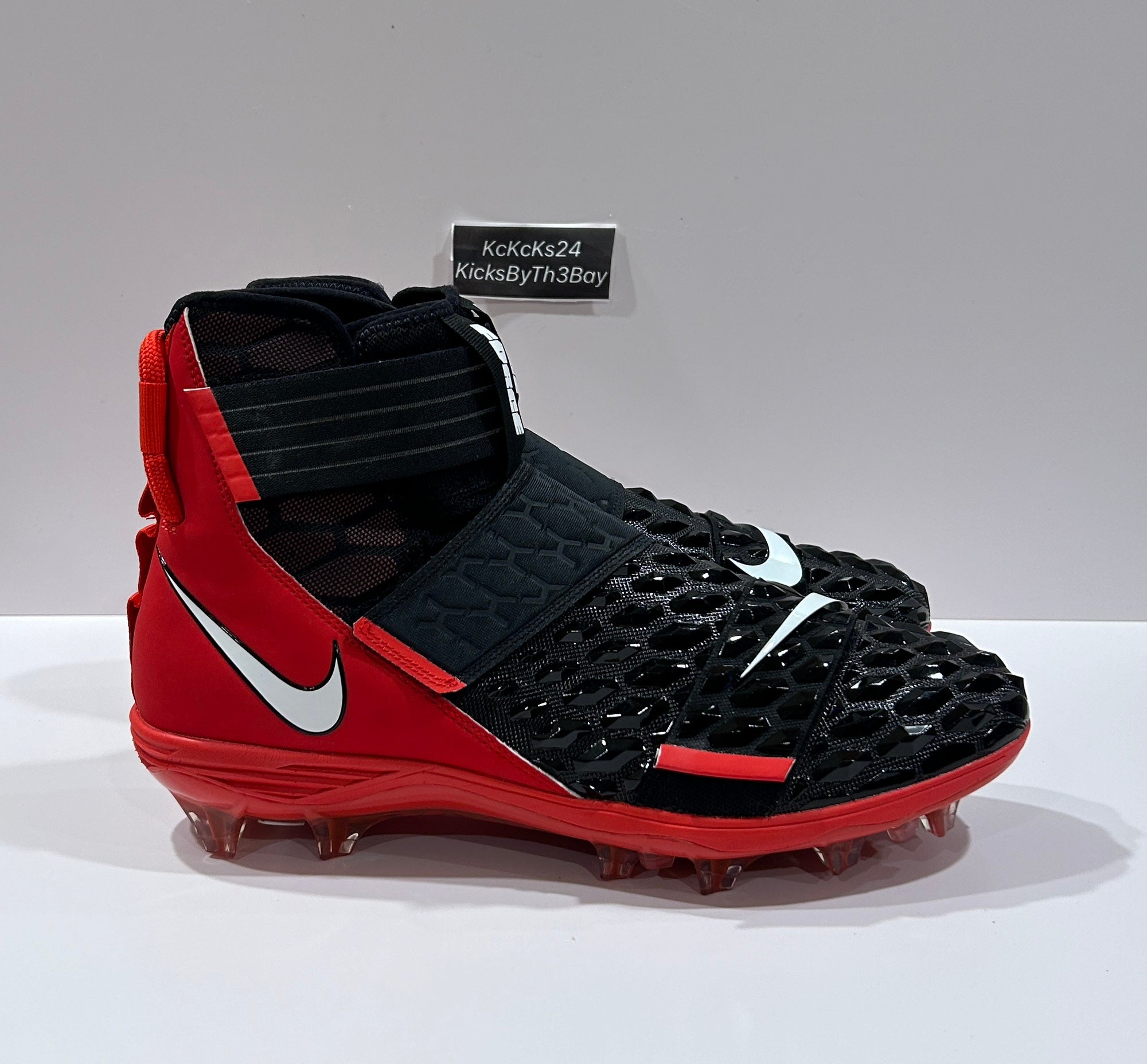 NIKE Force Savage‎ Elite 2 TB Football Cleats Mens 15 Black Red Bred Lineman Nike AH3999-002 Force Savage Elite 2 Lineman | Mercari main image 4