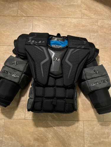 Used 2023 Bauer  Elite Goalie Chest Protector