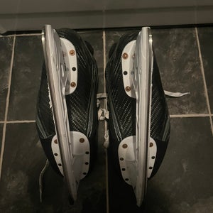 True Hockey Skates