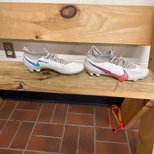 White Used Unisex Nike Turf Cleats Mercurial Superfly Cleats