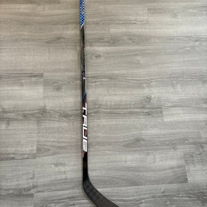 New Team USA Senior True Left Hand P92 Pro Stock Barnett Hzrdus 9x4 Hockey Stick