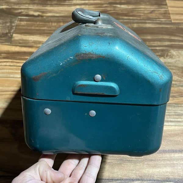 Vintage Simonsen Metal Chicago 2 Tray Multi-Tier Tackle Box Fishing Full  RARE | SidelineSwap | Buy and Sell on SidelineSwap