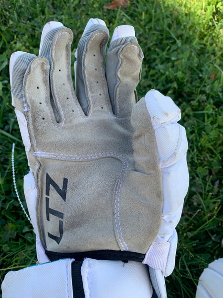 Used STX Surgeon LTZ Lacrosse Gloves | Medium