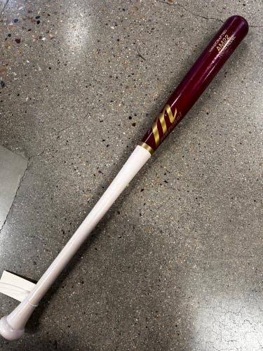 Used Marucci AM22 Maple Bat 31"