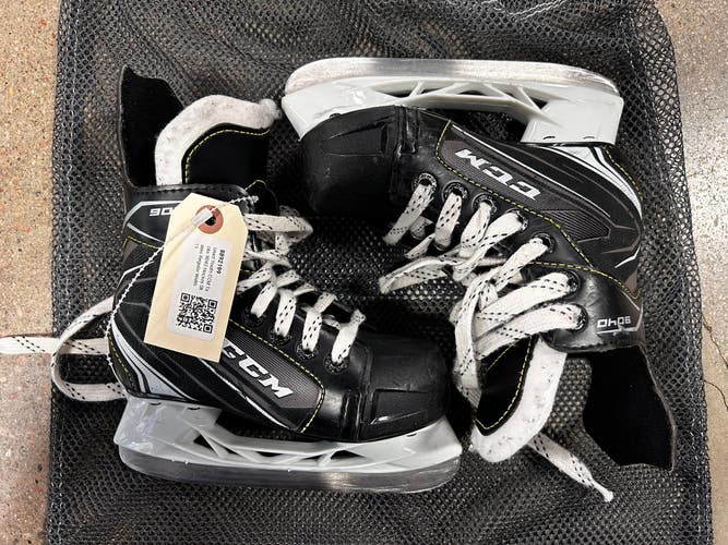 Used Youth CCM Tacks 9040 Hockey Skates Regular Width 11