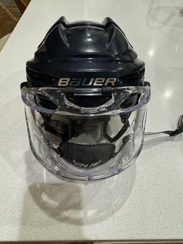 Used Youth Bauer Re-Akt 100 Helmet