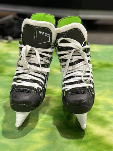 Bauer XLS Hockey Skates| Junior 2