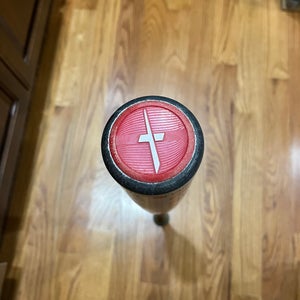 Used 2022 Marucci CAT X Composite USSSA Certified Bat (-10) Composite 19 oz 29"