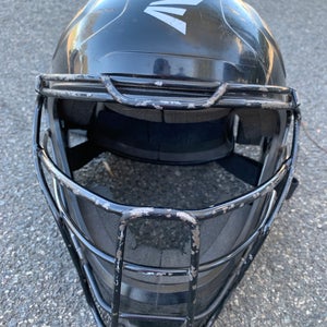 Used Easton Black Magic 2.0 Catcher's Mask | Size Small (Ages 9-12)