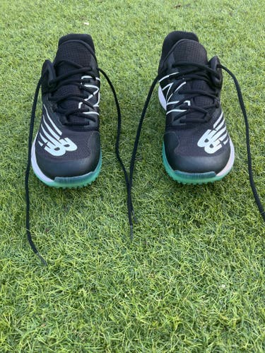 Black Used Size Men's 10.5 (W 11.5) Adult Men's New Balance Low Top Turf Cleats
