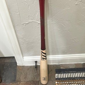Used Marucci (-3) 28 oz 31" AM22 Bat