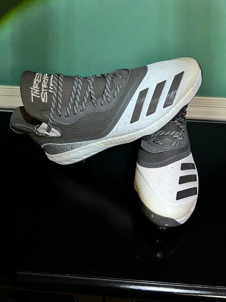 Gray New Men's Low Top Metal Icon V Boost