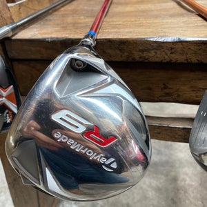 Used 2009 R9 TaylorMade Right Handed Stiff Flex 9.5 Loft R9 Driver