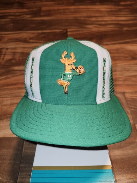 Vintage Milwaukee Bucks NBA Sports 1990s Lucky Stripe Mesh Trucker Hat Snapback