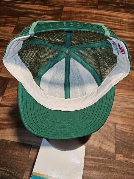 Vintage Milwaukee Bucks NBA Sports 1990s Lucky Stripe Mesh Trucker Hat Snapback