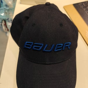 Bauer Adjustable Black Baseball Cap, Used