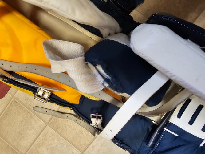 Used 36" Bauer Regular Goalie Full Set Pro Stock