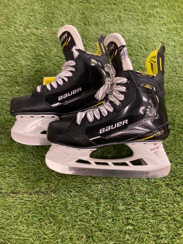 Bauer Supreme M4 - Intermediate