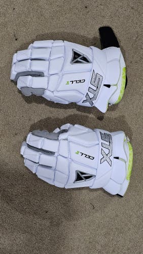 Used STX Cell V Lacrosse Gloves Large