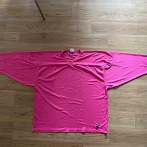 Used Pink XXL Hockey Practice Jersey