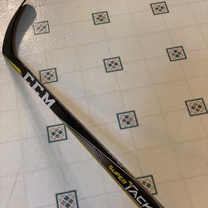 BRAND NEW Intermediate CCM LH P90 Pro Stock Super Tacks 2.0 Team Hockey Stick