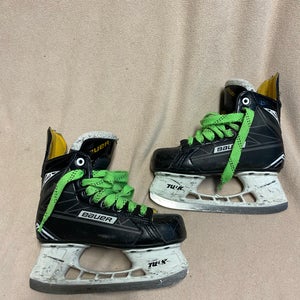 Used Junior Bauer Supreme S150 Hockey Skates Regular Width Size 2